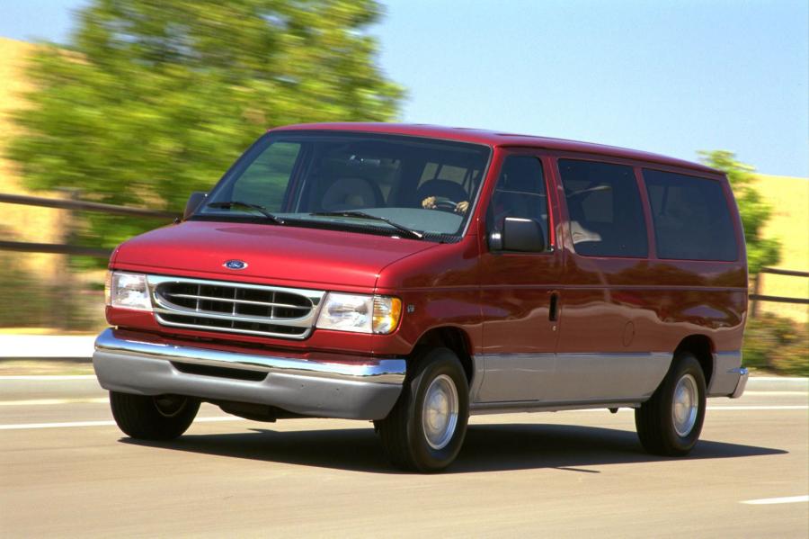  Ford Econoline 1997 года  (фото 9 из 44)